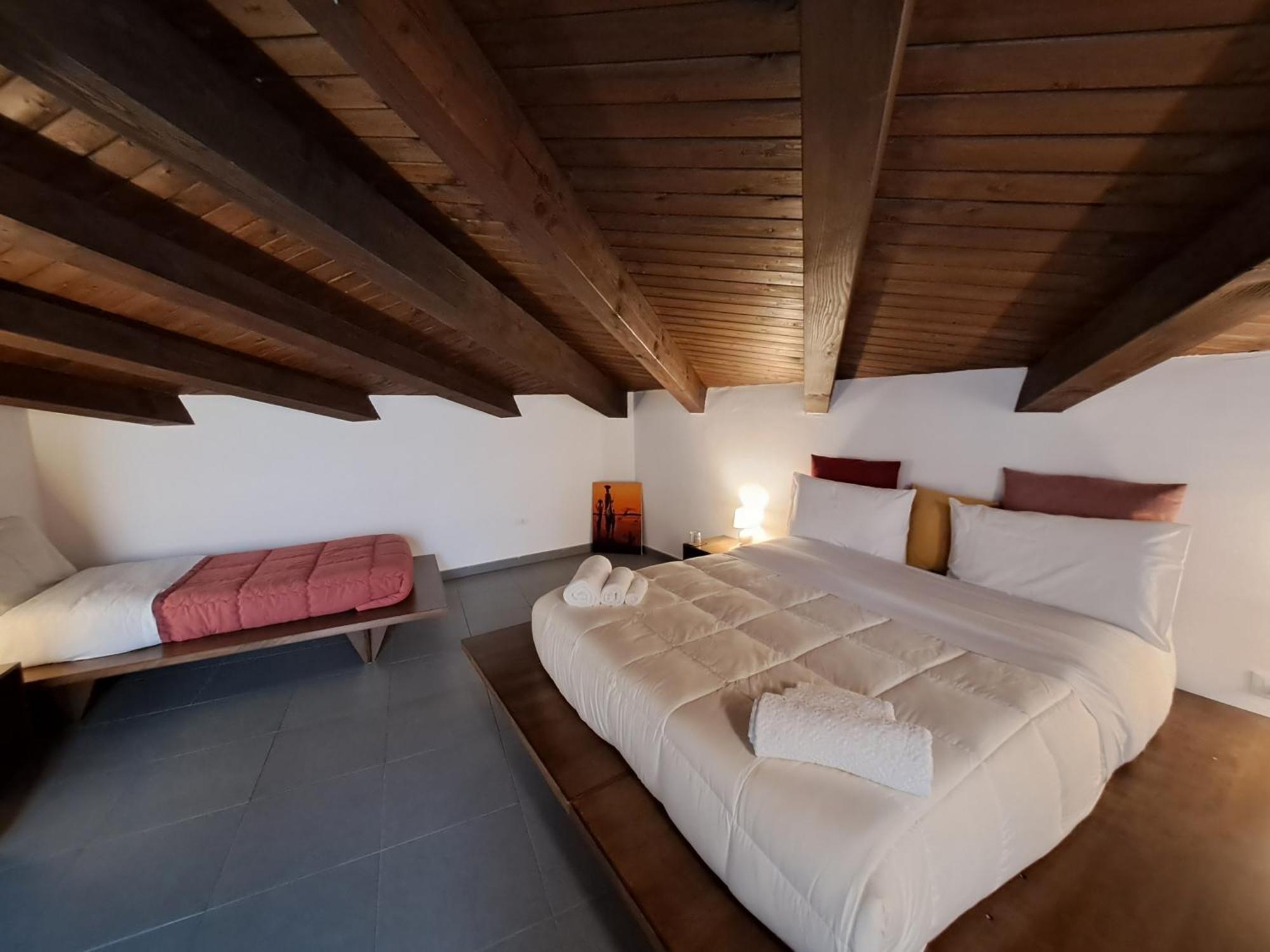 Sopra Moltivolti Guesthouse - Palermo, Palermo